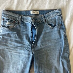 ABERCROMBIE THE MOM HIGH-RISE JEAN | SIZE 30